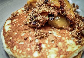 Peach Cobbler PUMPcakes (GF)